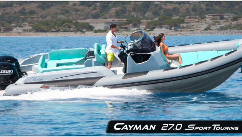 Un semi-rigide de 8,60 m typé pour la méditerranée : Le Cayman 27.0 Sport Touring
